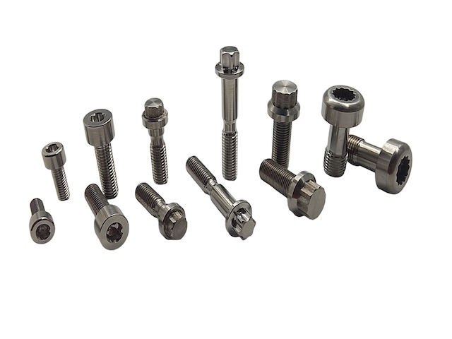 Customized Screws—Inconel 718
